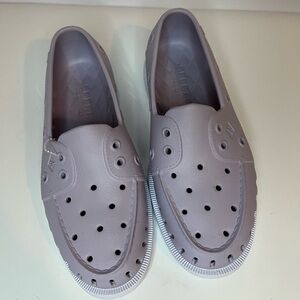 Sperry Authentic Original Float Boat Shoes for Ladies size 7